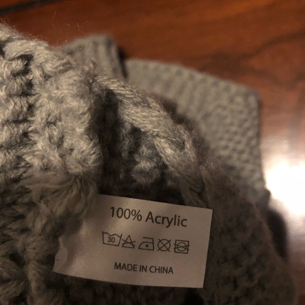 Infinity Scarf - Picture 7 of 8